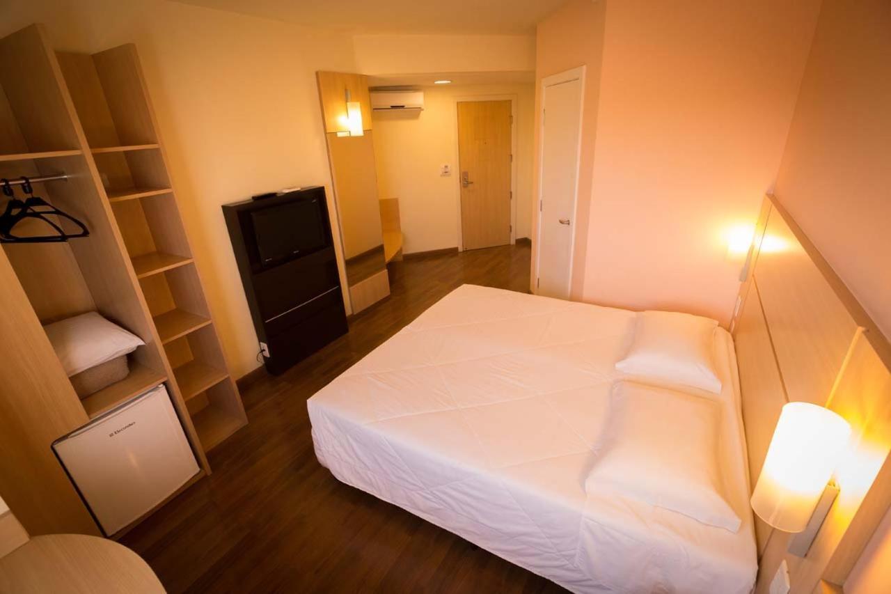 לאגס Zago Hotel מראה חיצוני תמונה
